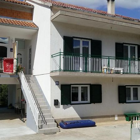 Apartments Tinka Grebastica Ngoại thất bức ảnh